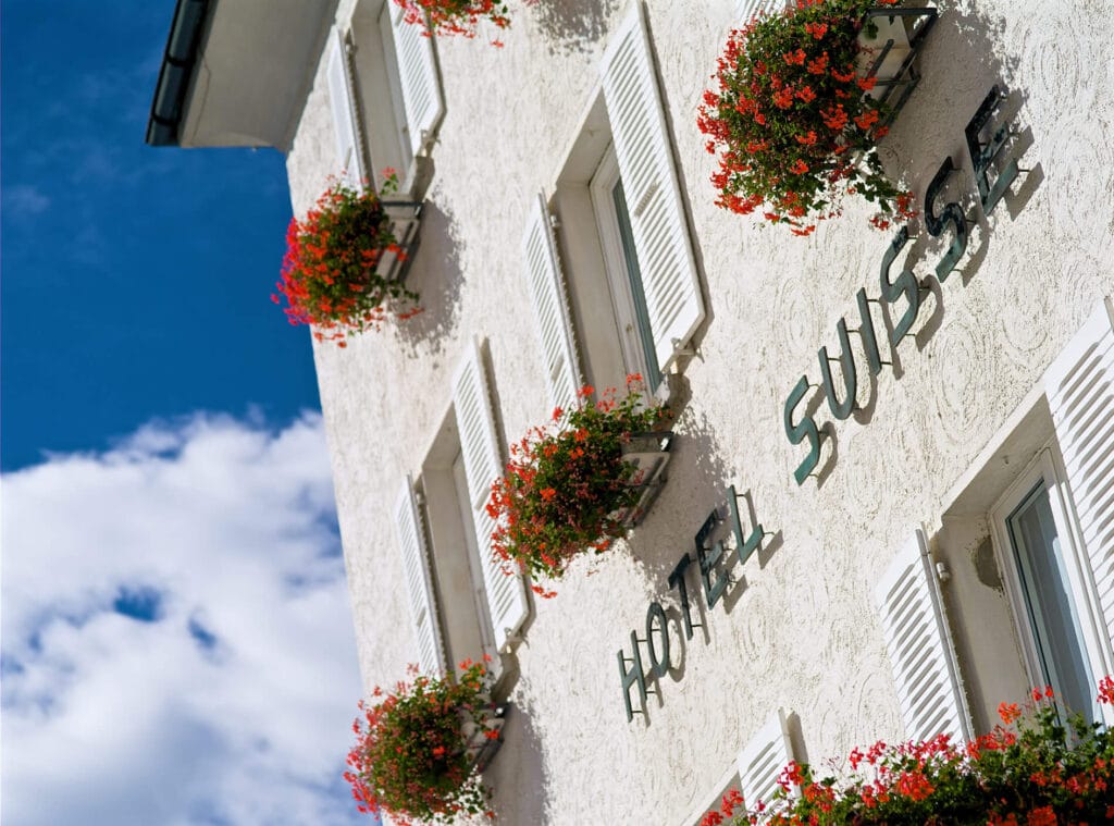 Schild des Hotels Suisse Poschiavo