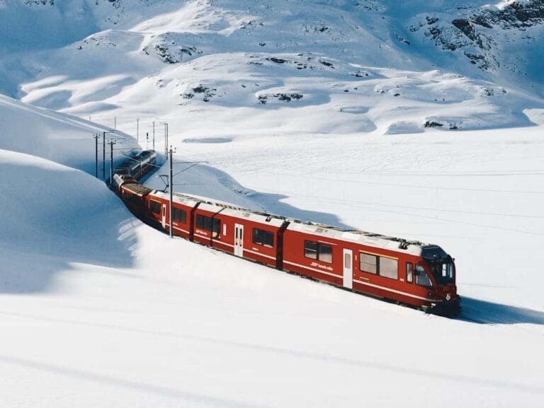 Il Trenino Rosso del Bernina, patrimonio dell'Unesco
